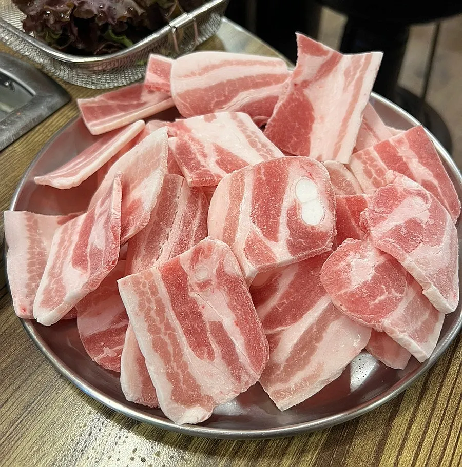 Plate of 3 servings of raw naengsam at Mapo Gui Madang