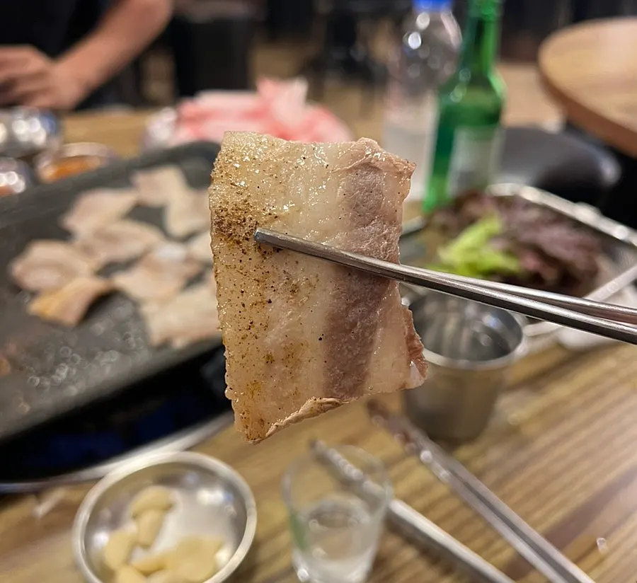 Golden-brown grilled naengsam at Mapo Gui Madang