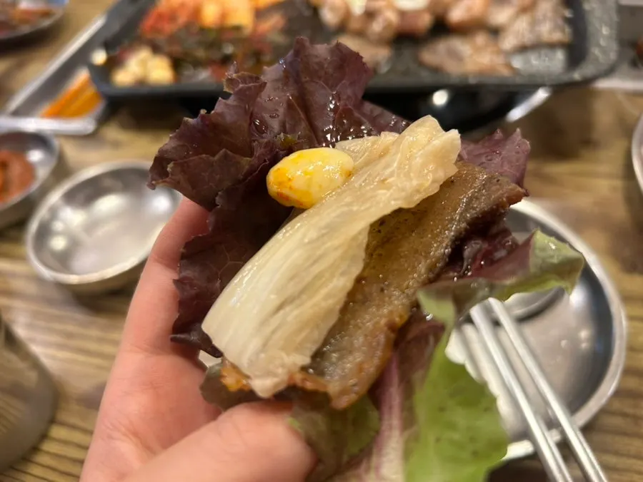 Napa cabbage kimchi grilled in meat fat