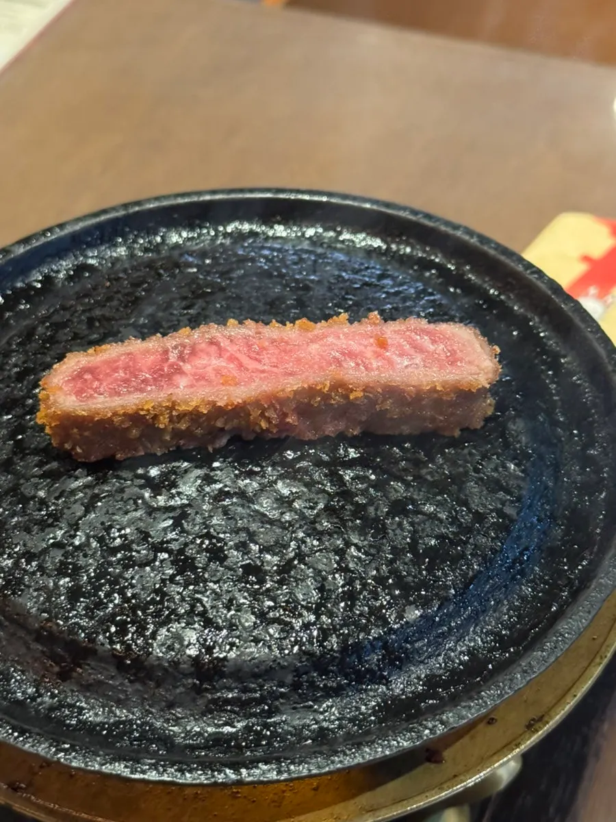 Gyukatsu grilling on an individual brazier