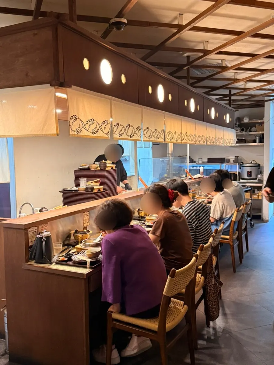 View of the table seating at Gyudo Mapo Gongdeok Main Branch