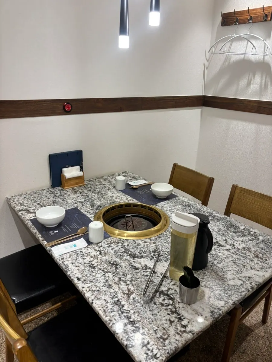 A room well suited for two people at Moyeon Mapo