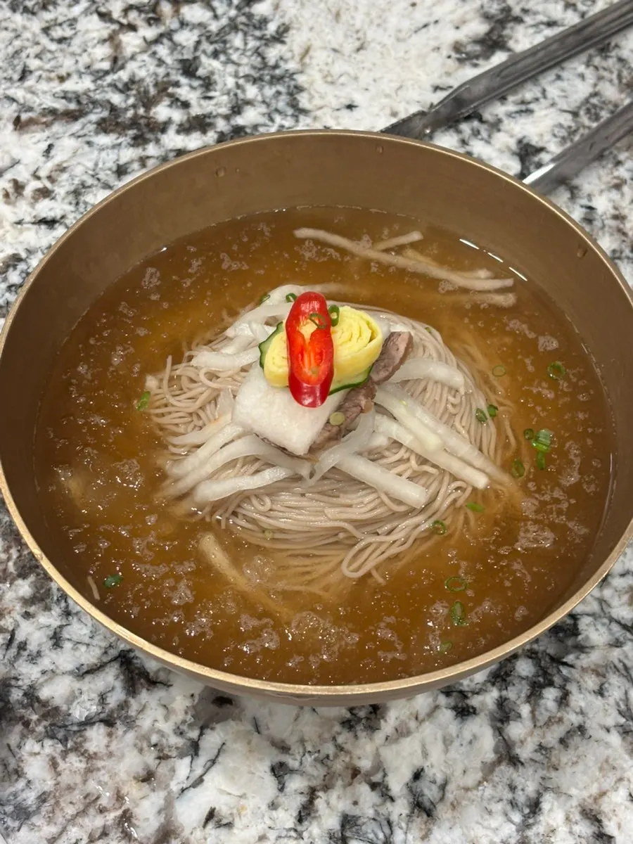 Full spread of the pot rice set