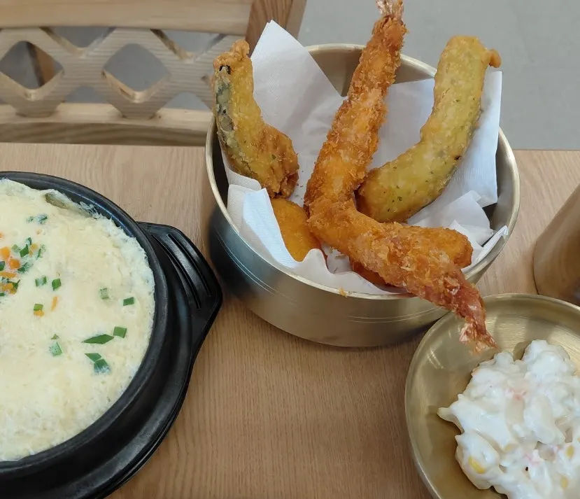 Crispy fried buttered shrimp heads