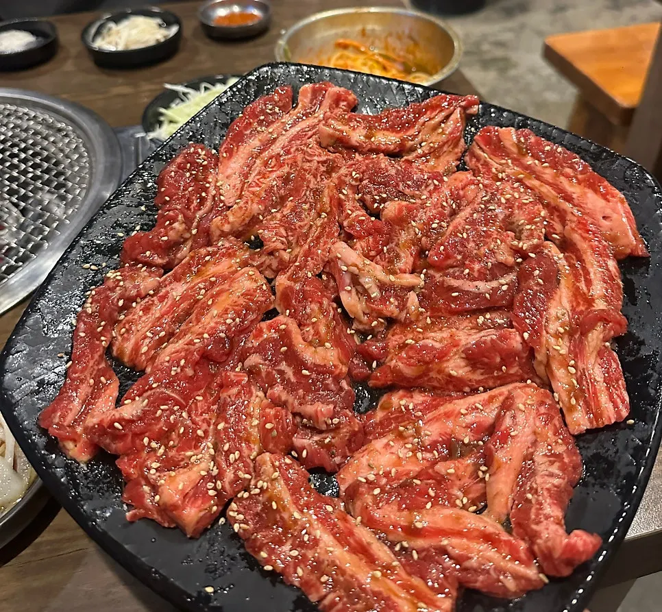 A generous plate of marinated hwangje galbisal, 450g