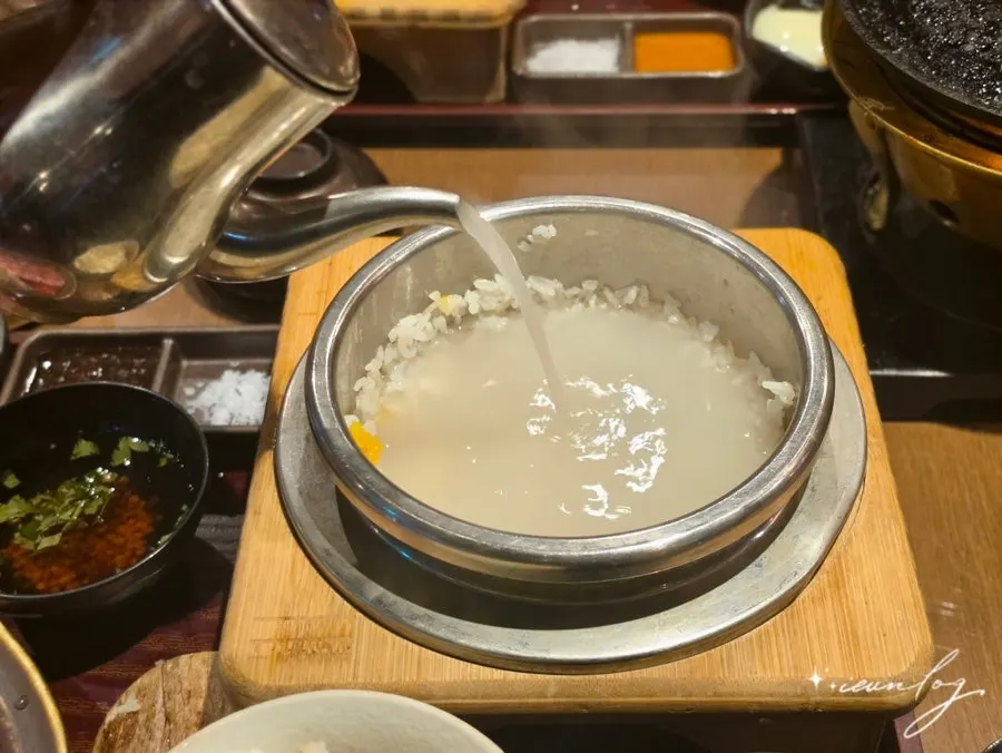 Various accompaniments with yakiniku
