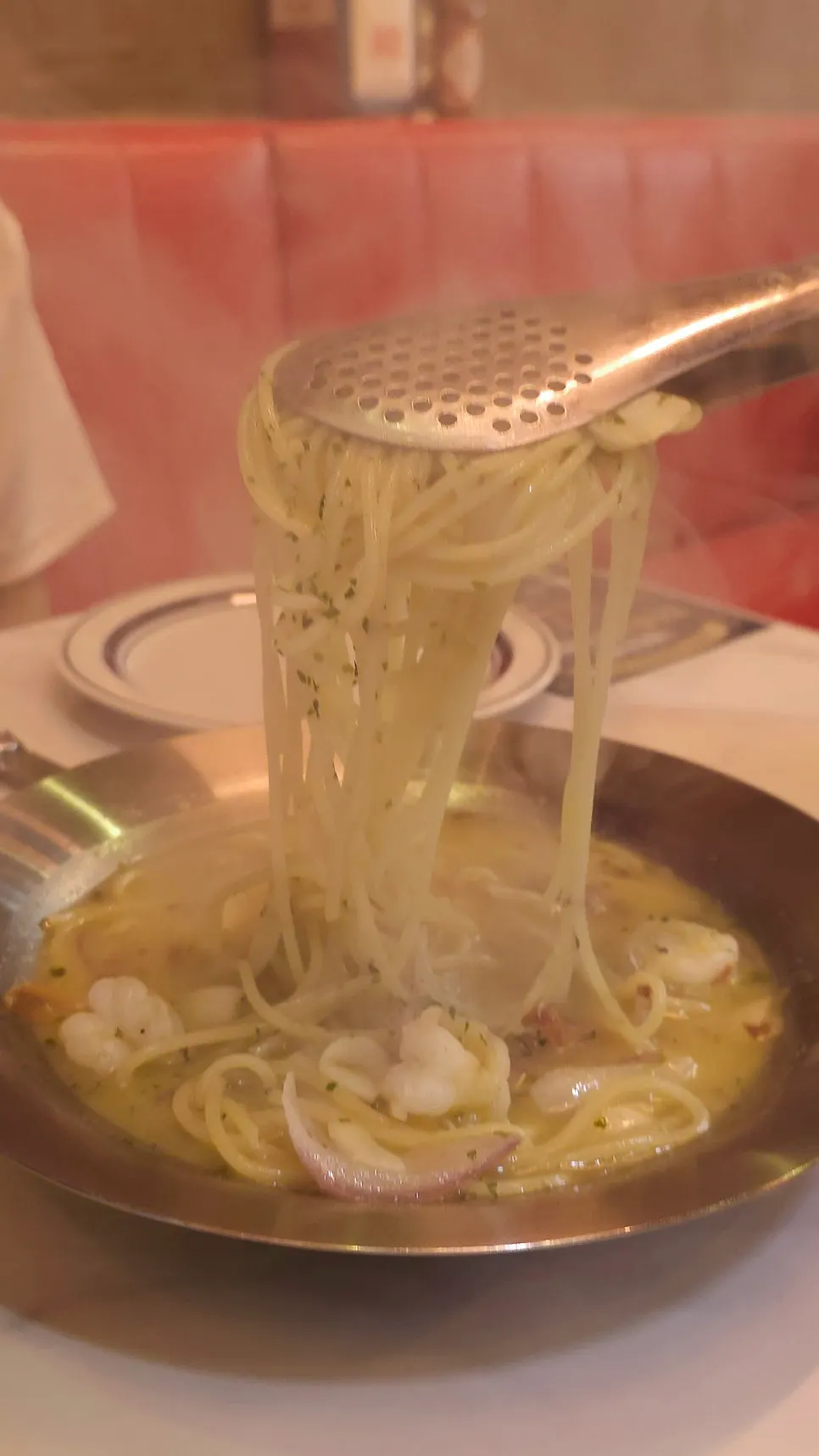 Vongole pasta noodles with shrimp