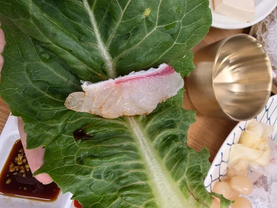 흰살생선 위주로 구성된 모둠회 클로즈업