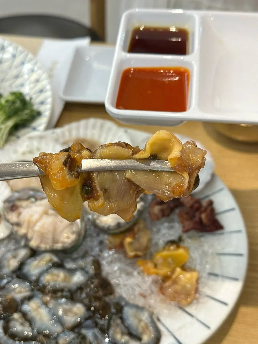 Abalone and scallop on the seafood platter