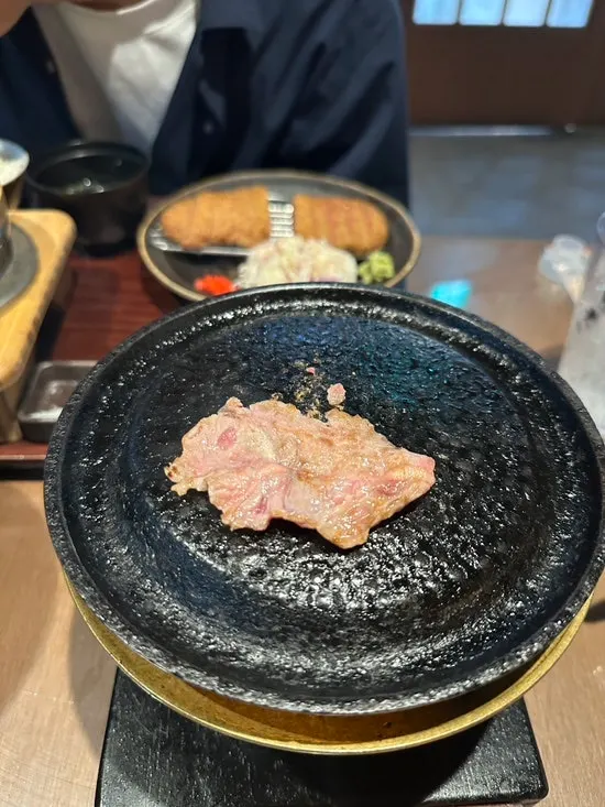 Gyukatsu on an individual grill