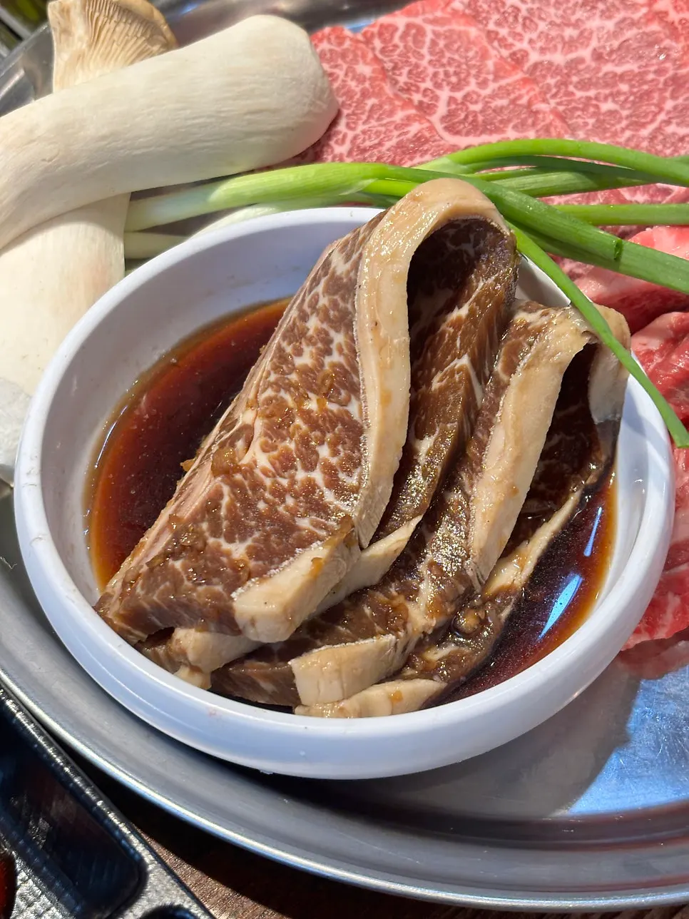 LA-style short ribs included in the assorted set