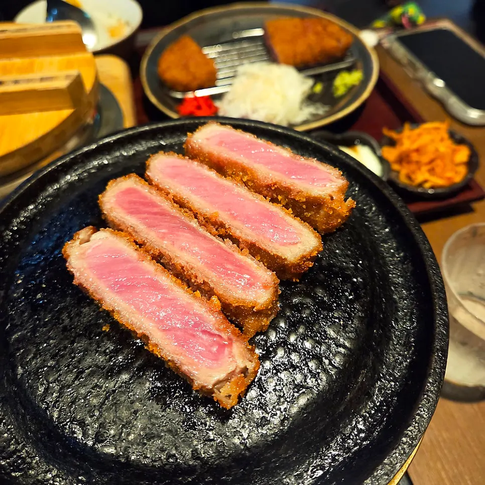 Accompaniments for the smoked gyukatsu