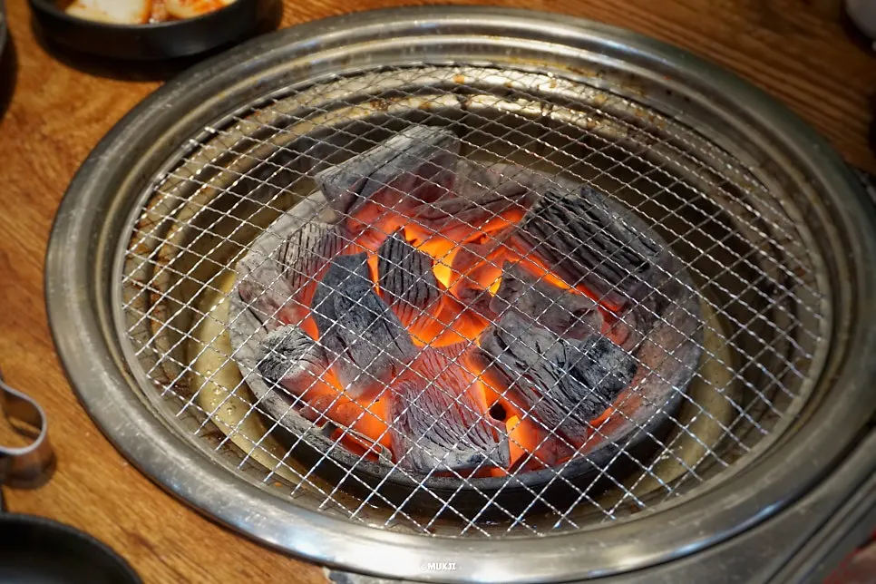 Galbisal on the charcoal grill