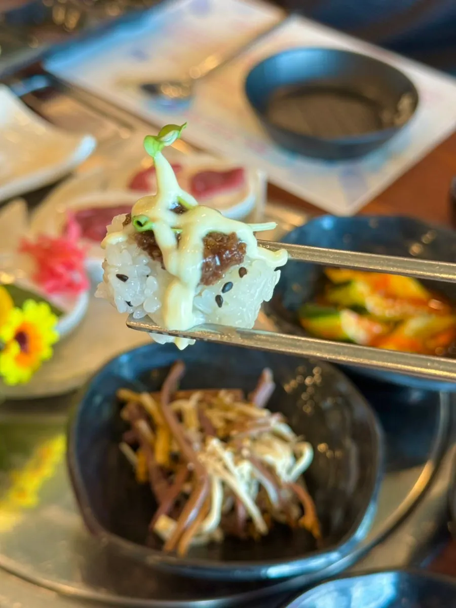 A tender piece of horse meat yukhoe