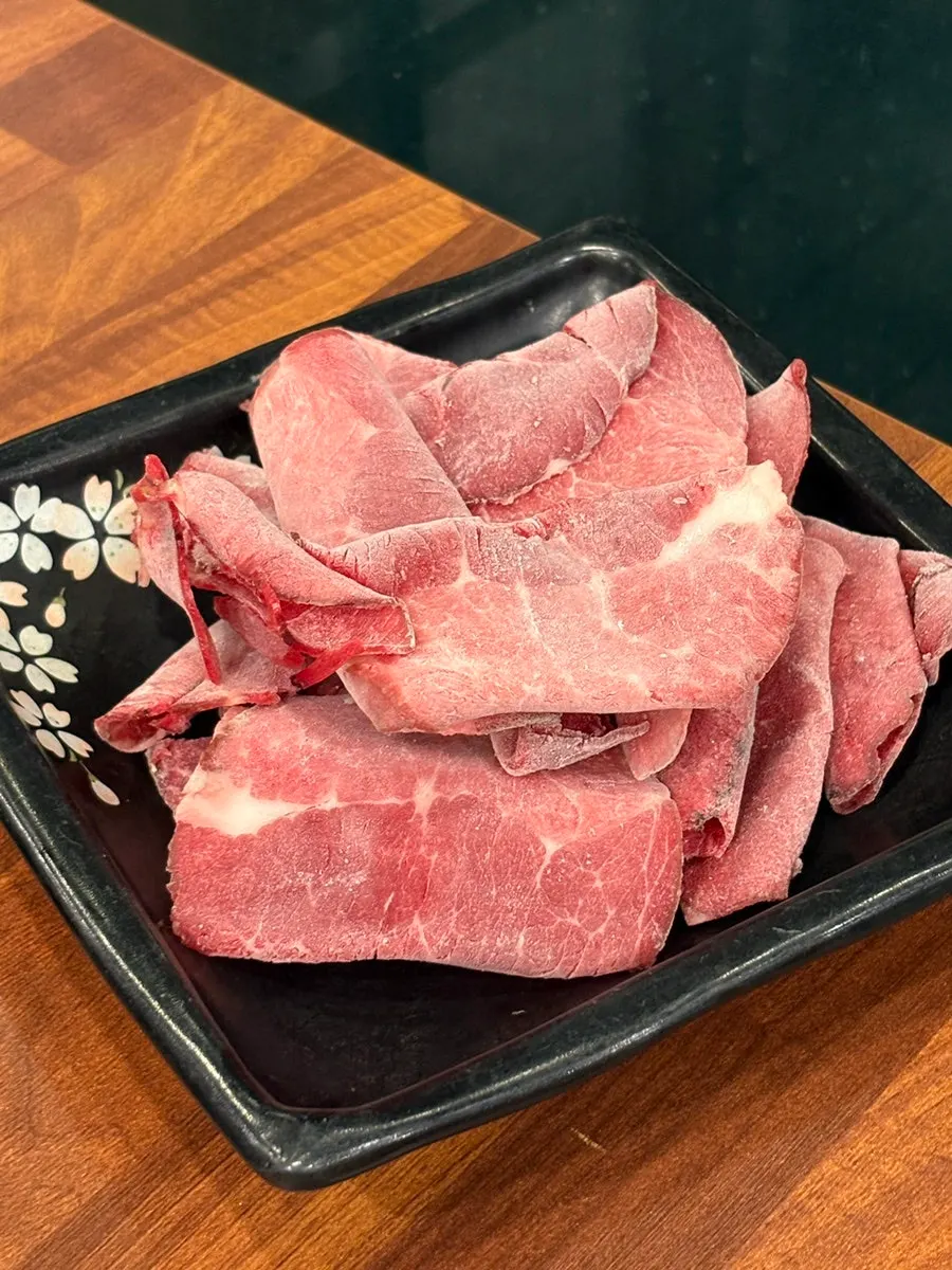 Thinly sliced horse meat for shabu-shabu