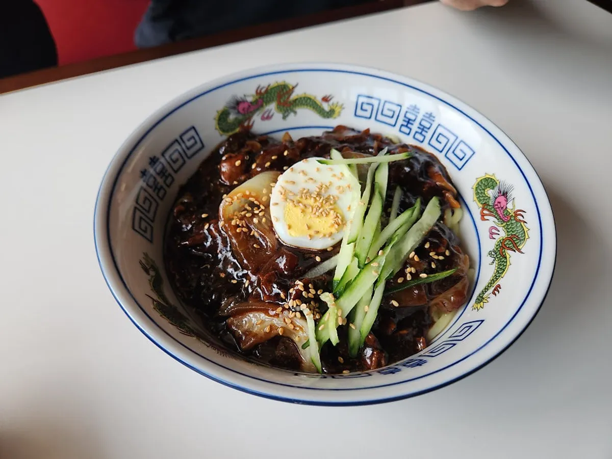 A bowl of jjajangmyeon at Bueokgan Chinese