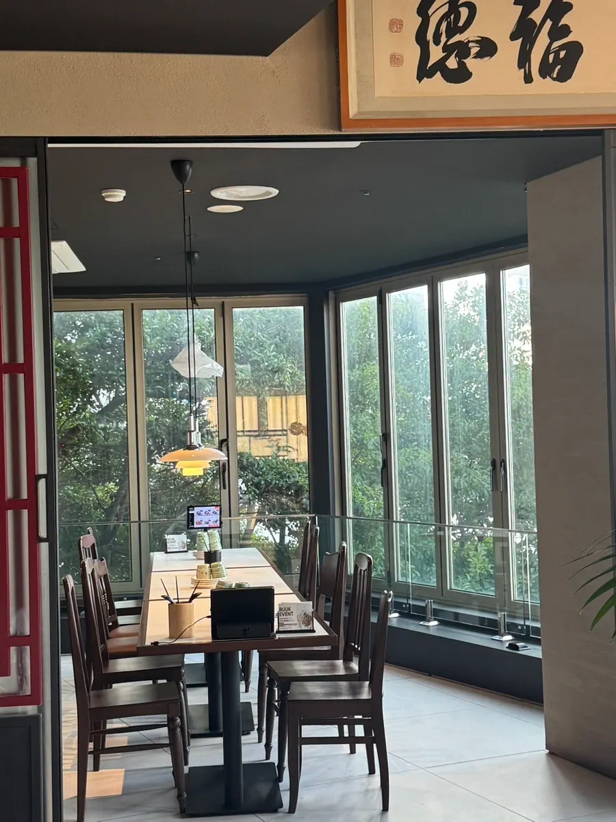 Chinese dishes and price information
