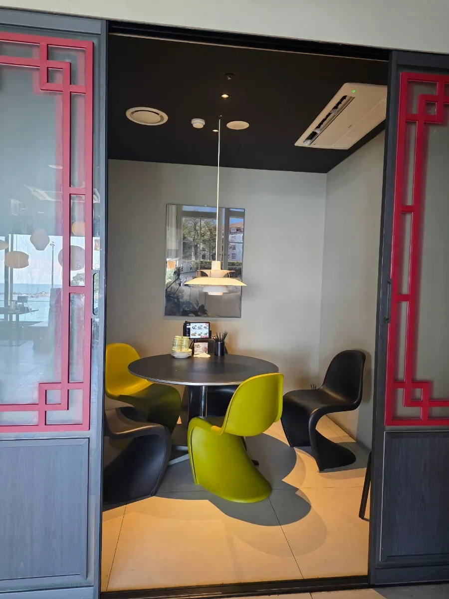 Room seating at Bueokgan Chinese Marine City Branch