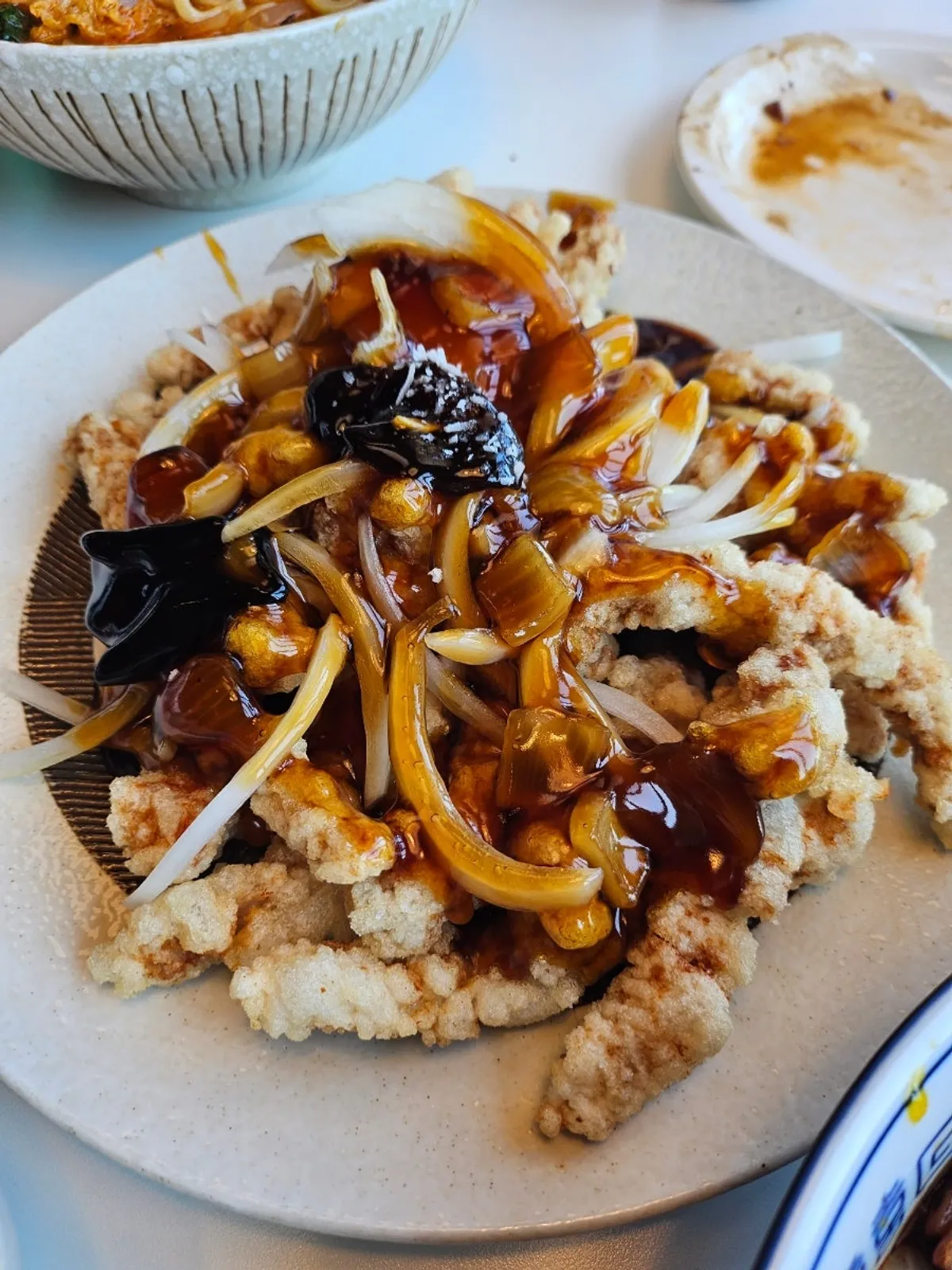 A mountain-sized small portion of black vinegar pork tenderloin tangsuyuk