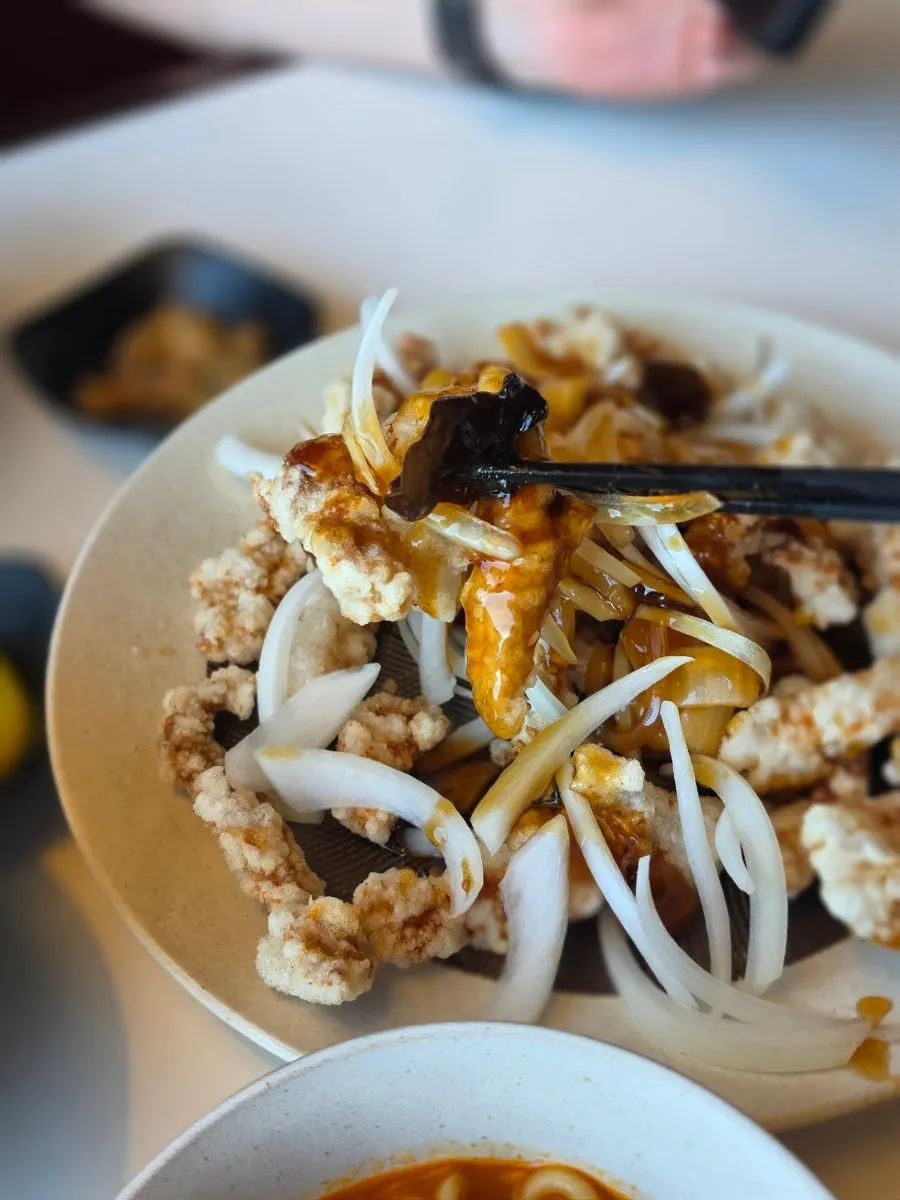 Black vinegar tangsuyuk made with Chinese black vinegar sauce