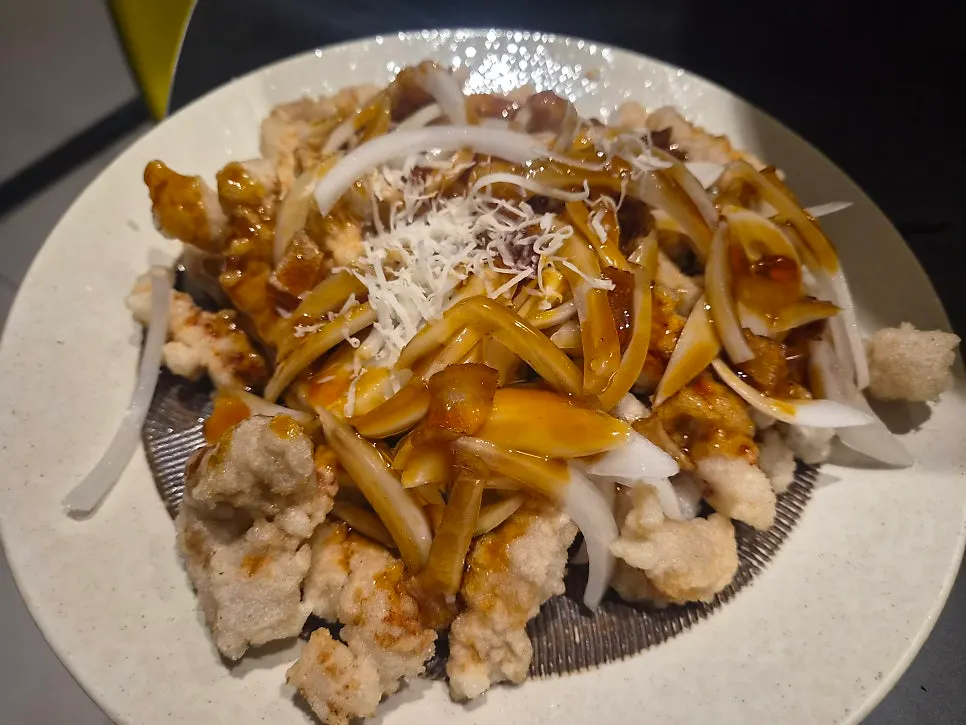 Small-size black vinegar pork loin tangsuyuk