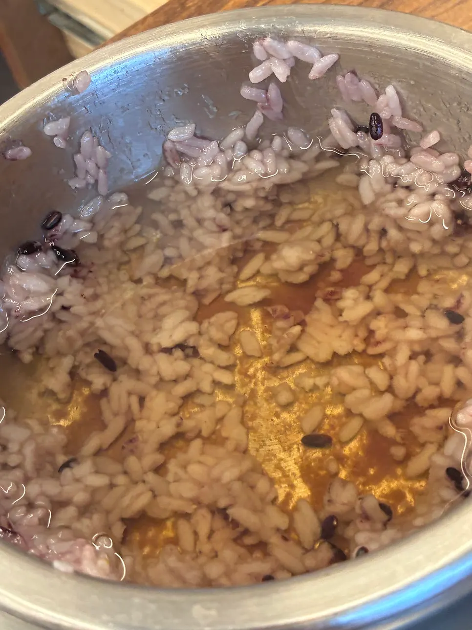 Scorched rice eaten at the end of the meal