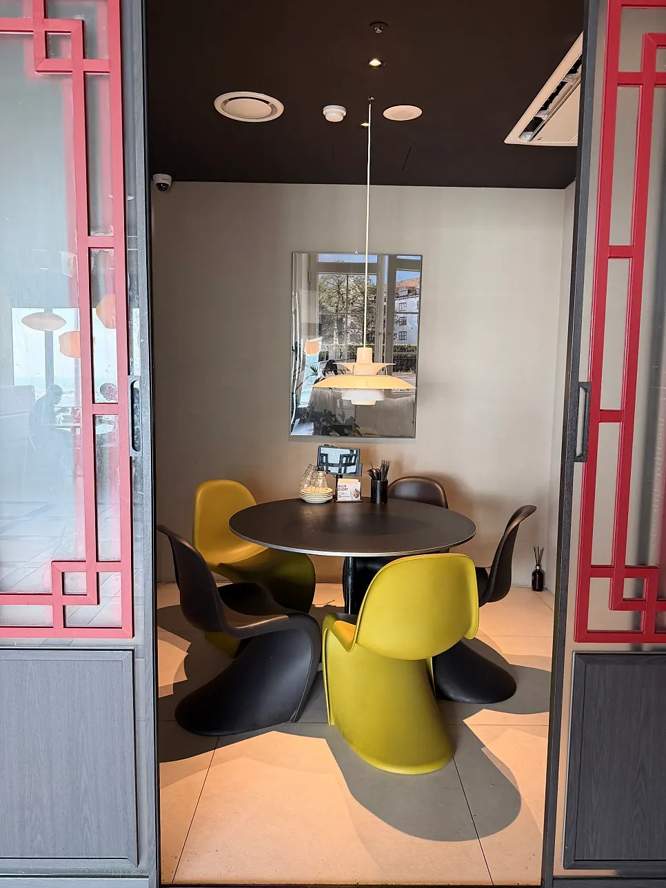 Chinese restaurant hall with ocean-view window seats