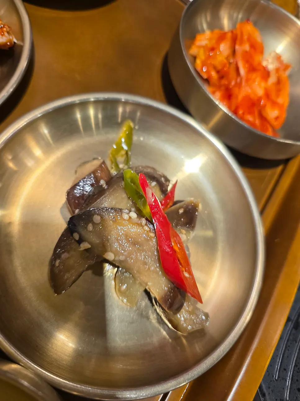 Warm freshly cooked side dishes at Yun Sikdang