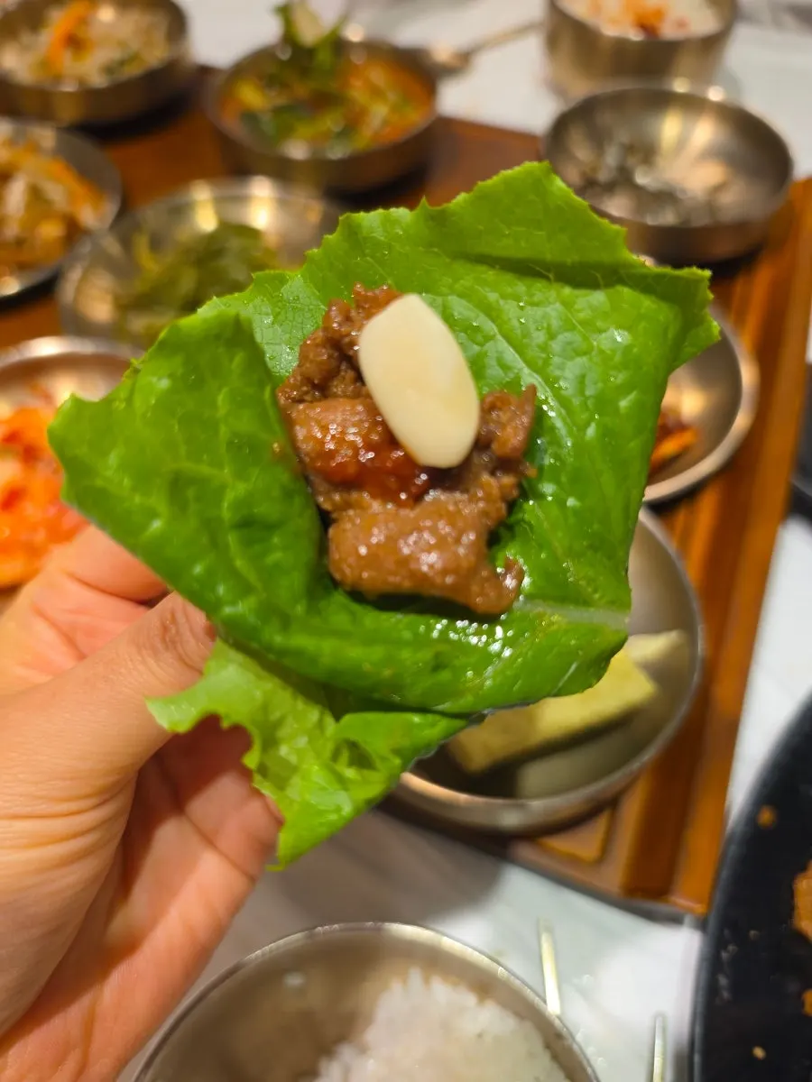 Smoky grilled bulgogi at Yun Sikdang