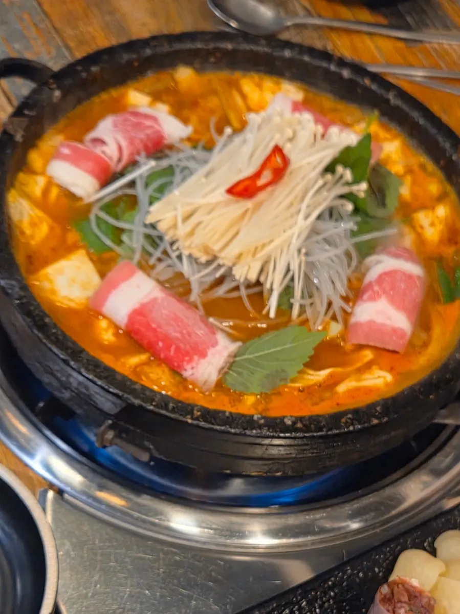 Tripe hotpot broth simmering