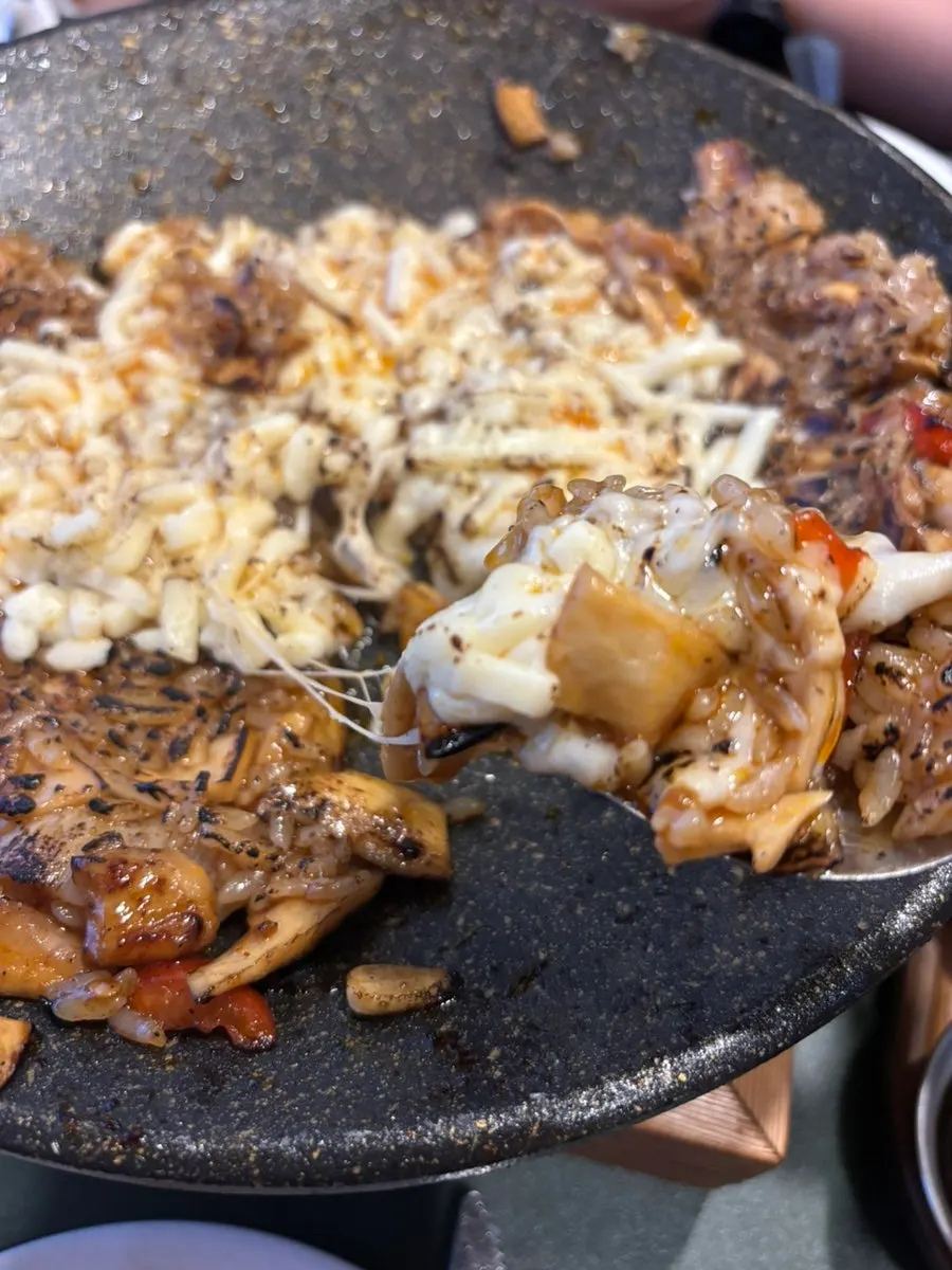 Fried rice with added charcoal-grilled meat