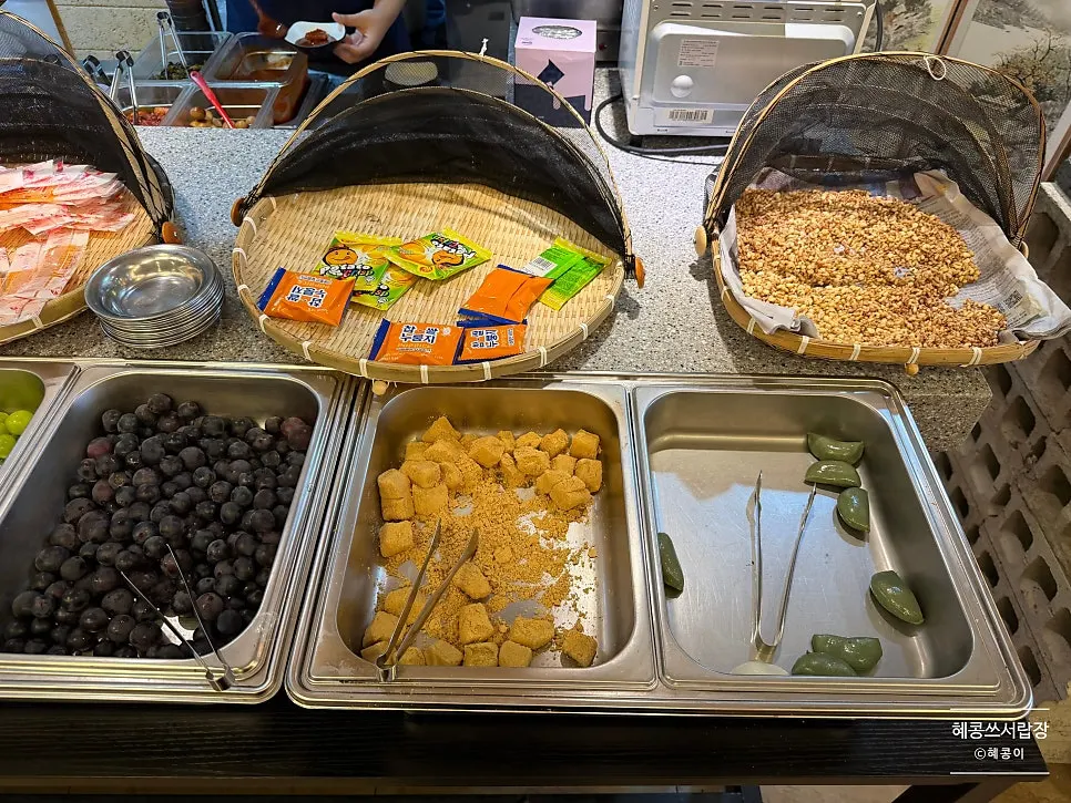 Hangang ramen varieties at Masan Ssamjangjip