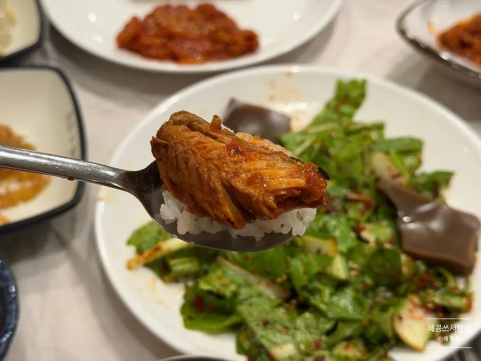 Braised mackerel served as a basic side dish