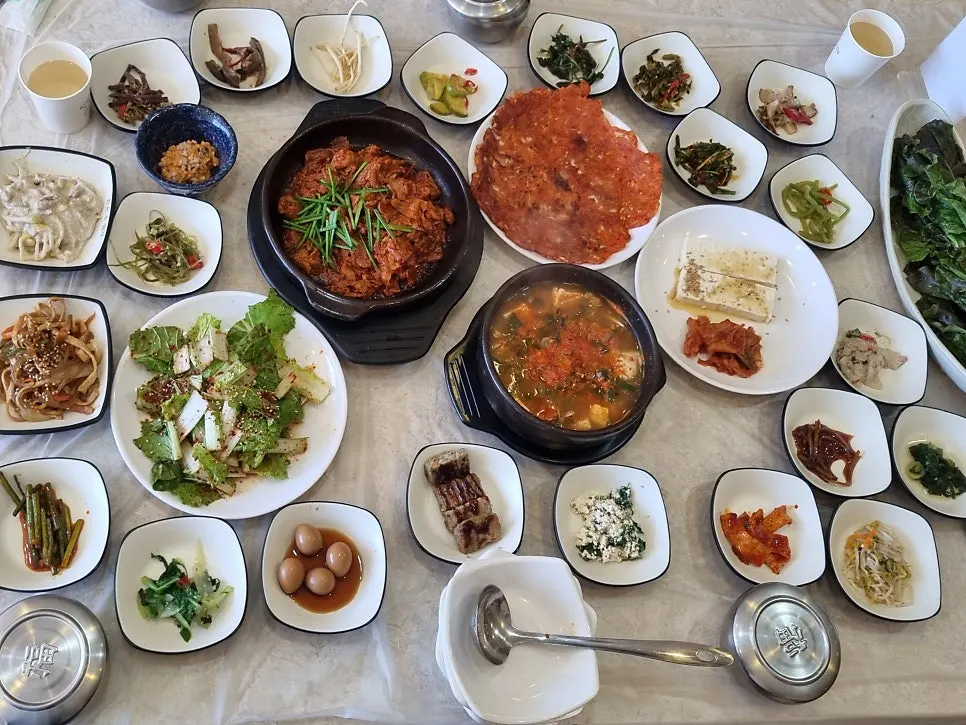 마산쌈장집 정식과 단품 메뉴판