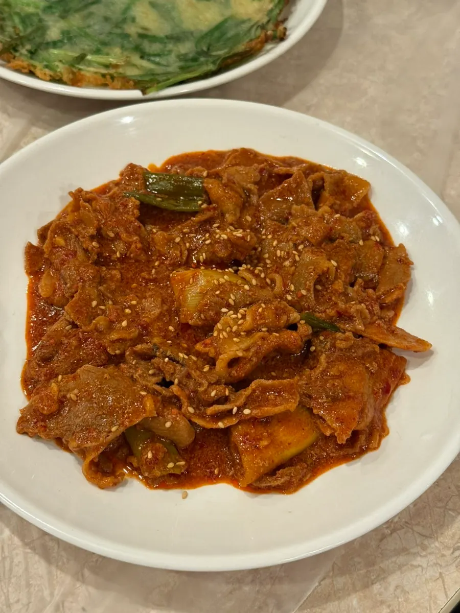 Main dishes in the Korean set meal
