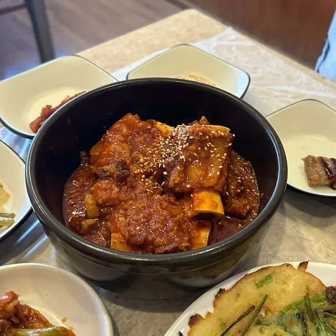 마늘폭탄 소갈비찜 한 그릇