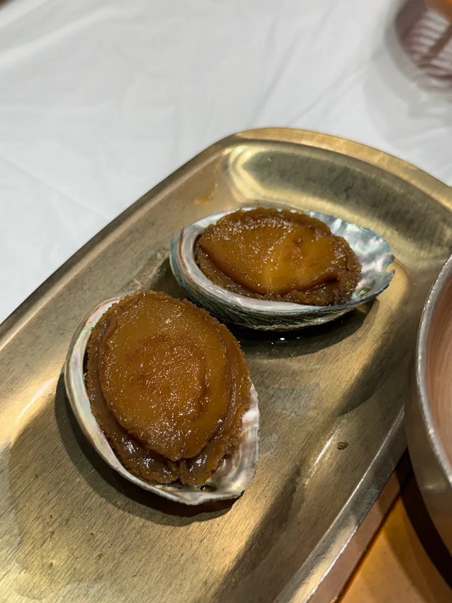 윤식당 전복장