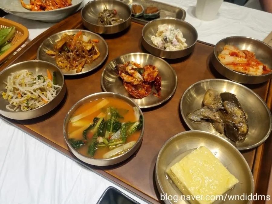 Set meal for two with lettuce and geotjeori