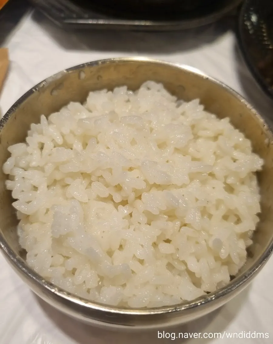 Two extra bowls of rice that were ordered