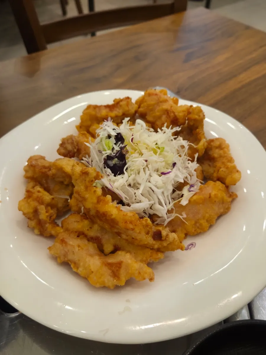 Mayway's half tangsuyuk with thick cuts of meat