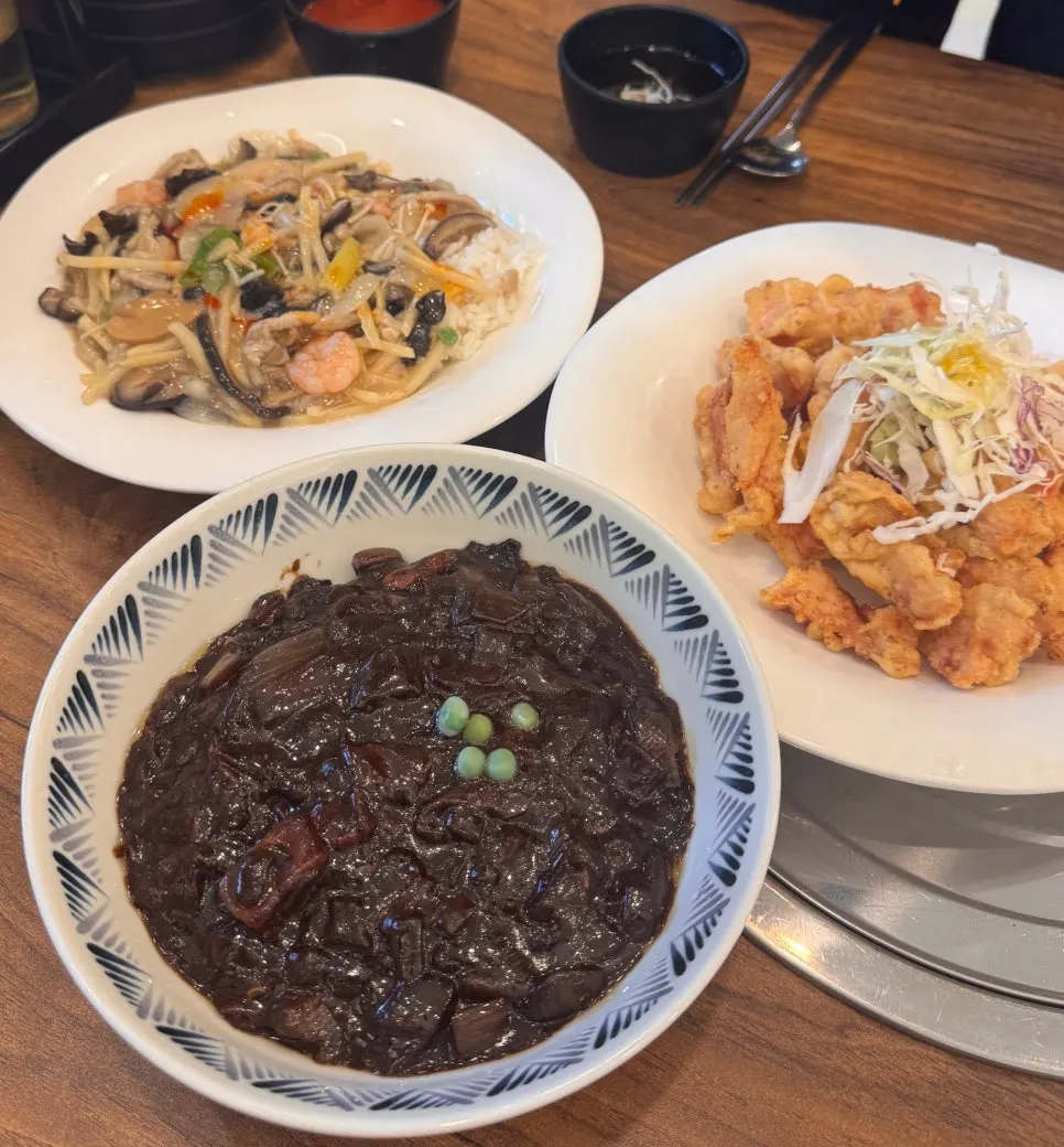 Order details for jjajang, half tangsuyuk, and yusanseul rice