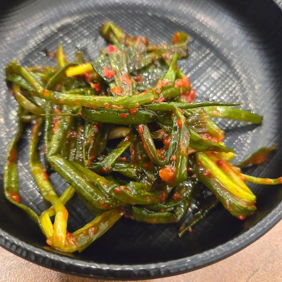 Pa-kimchi at the self-serve corner