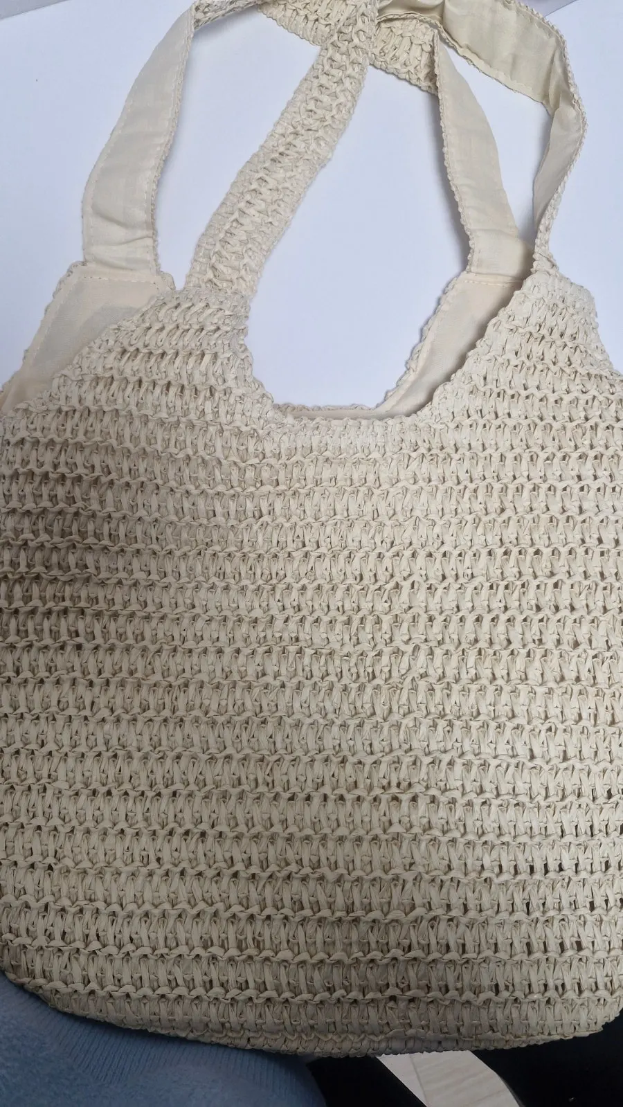Meda Bag net bag design with a soft mood