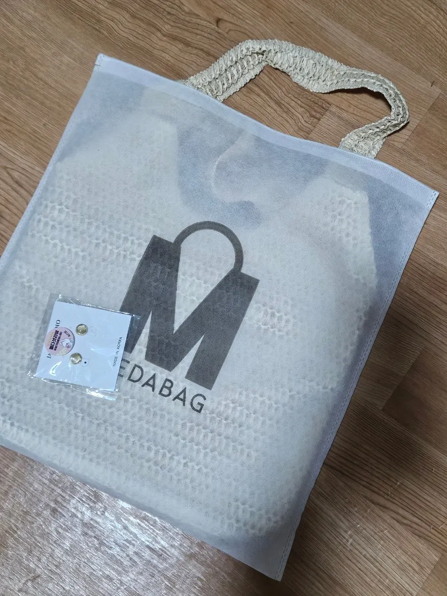 Meda Bag rattan shoulder bag chosen for summer