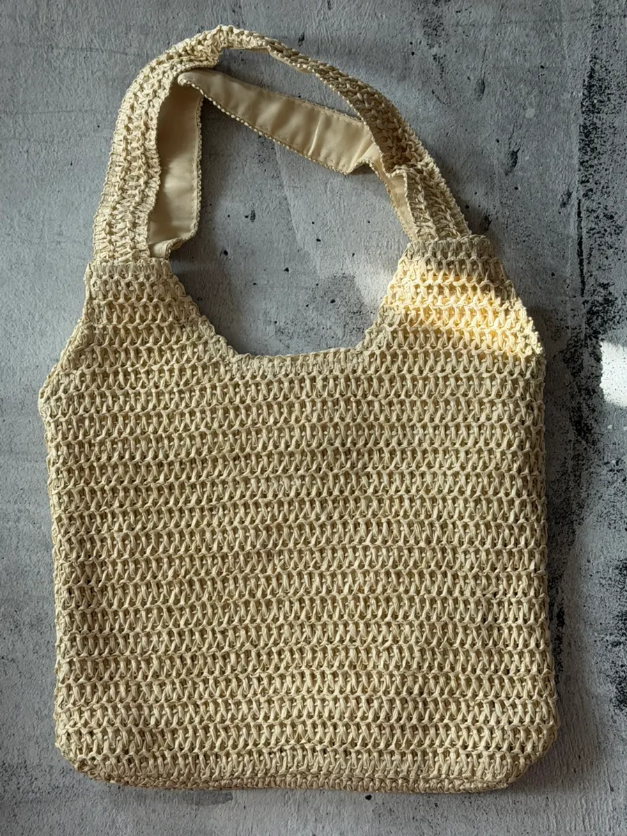 Beige Meda Bag shoulder bag styled for summer