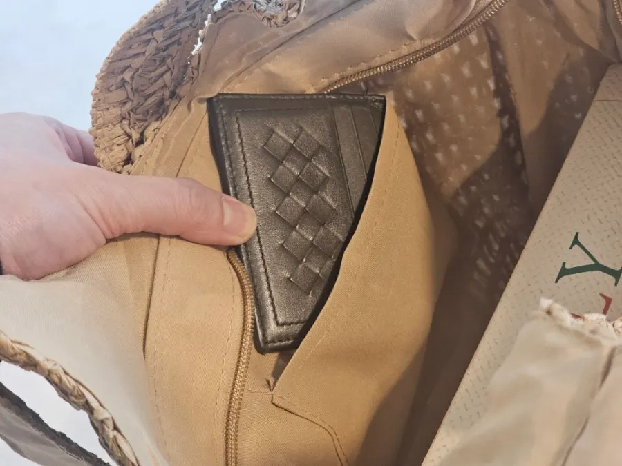 Meda Bag rattan bag to wear with vacation outfits