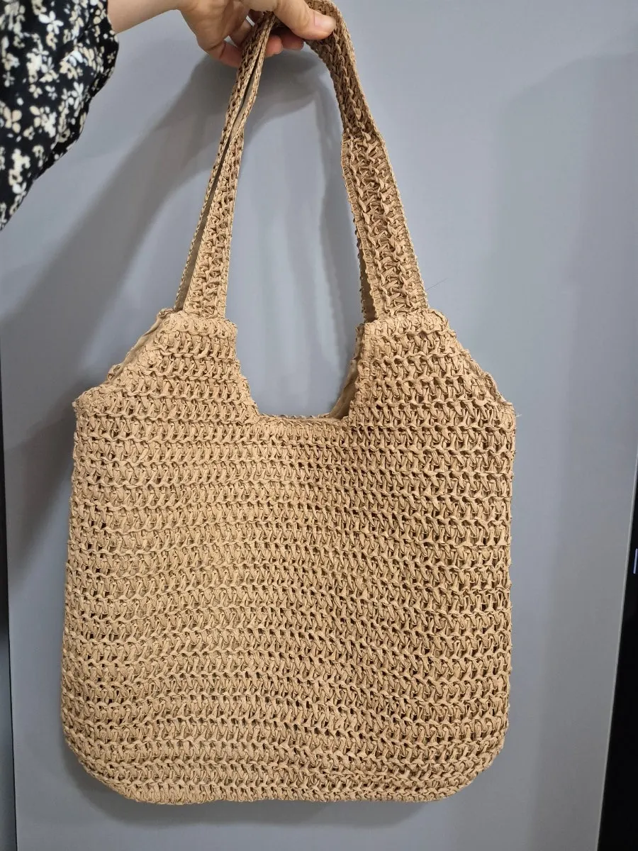 Meda Bag Rattan Bag examined after arriving at home
