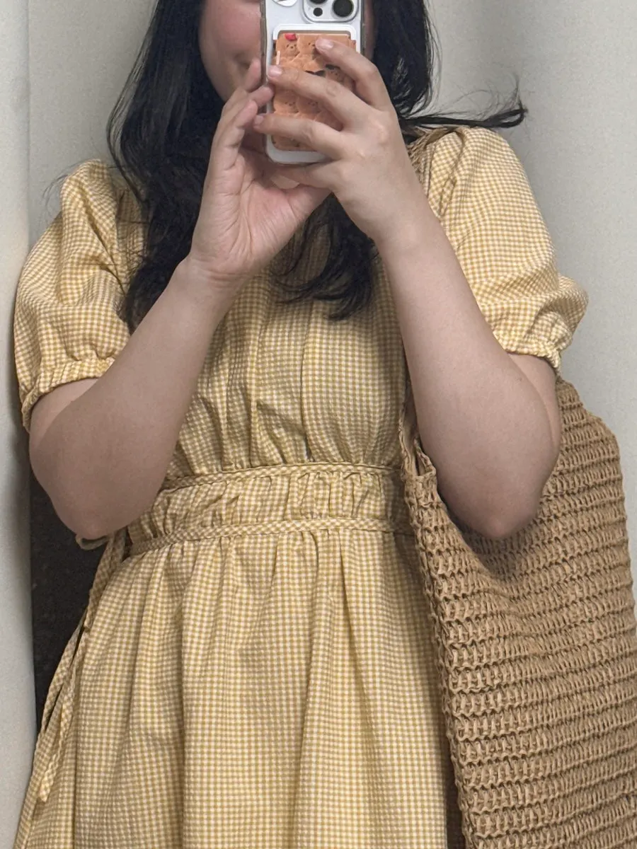 Meda Bag shoulder rattan bag styled with summer clothes