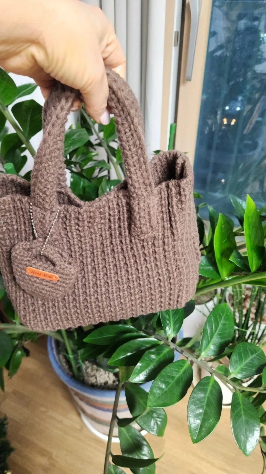 Mini tote bag added to an outfit