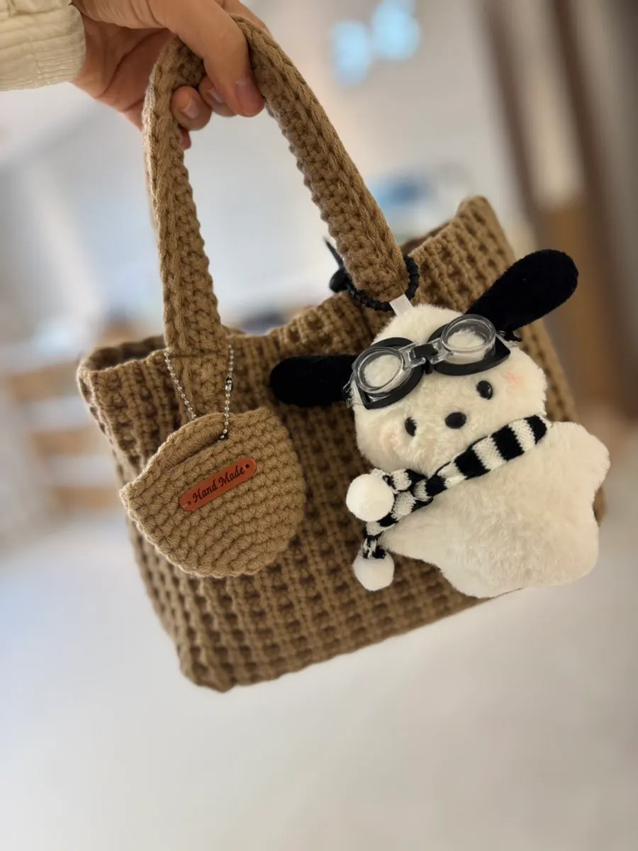 Back of the bag showing the knit texture
